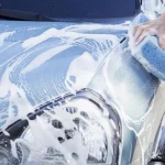 Suprafața mașinii se deteriorează dacă o spălați în fiecare zi: experții avertizează împotriva acestei greșeli suprafata-masinii-se-deterioreaza-daca-o-spalati-in-fiecare-zi.webp.webp